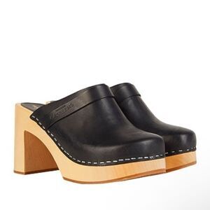 Swedish Hasbeens Black and Tan Mules with Wooden Platform. 9/40